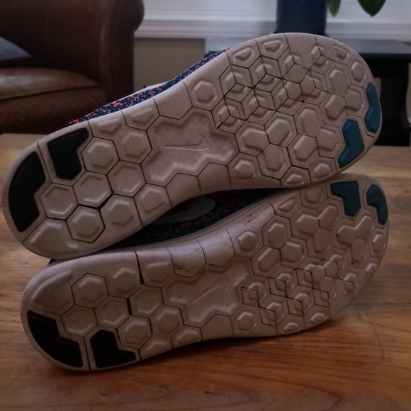 COPY - Nike Free Run - Picture 3 of 4